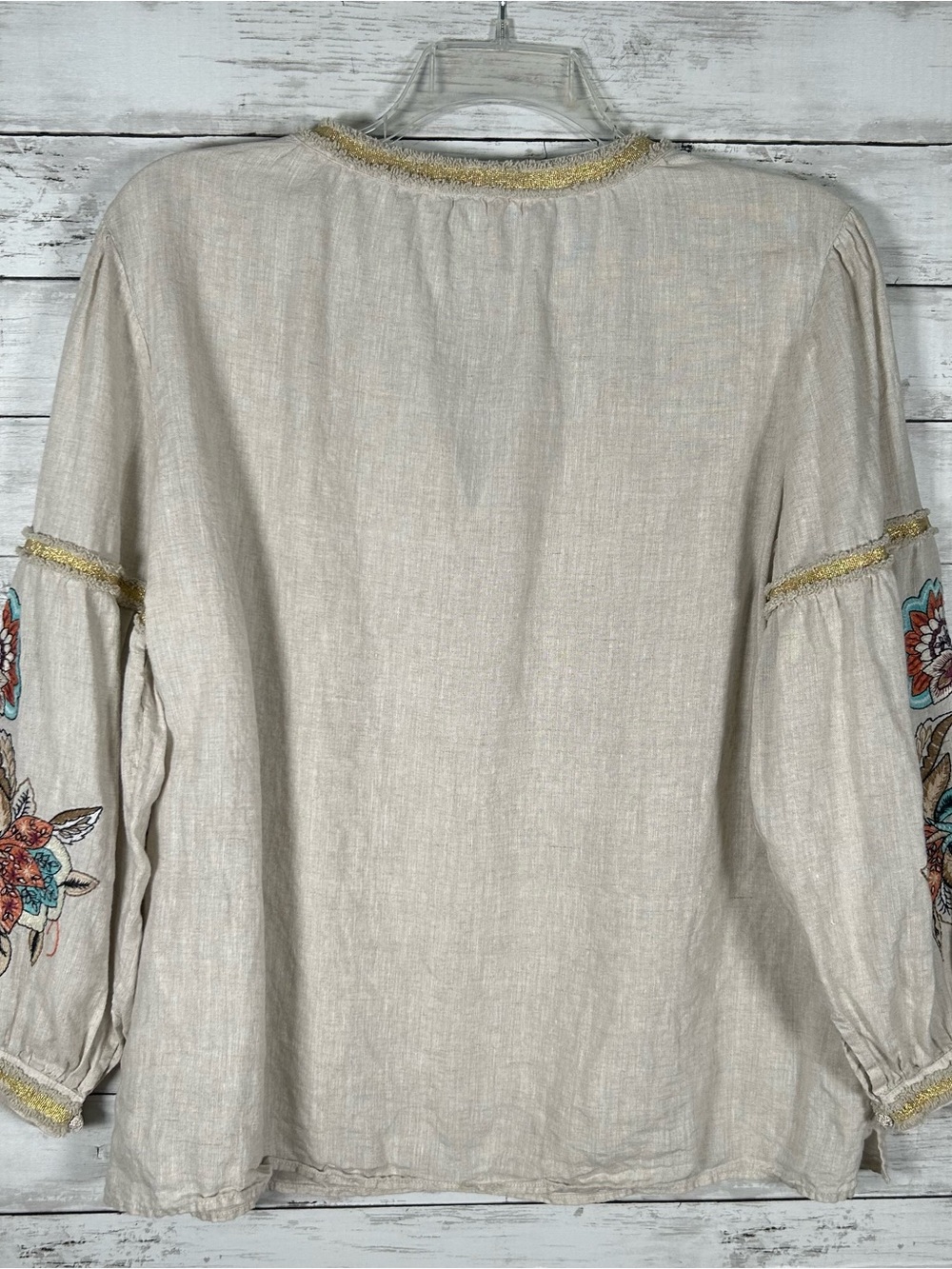 Chico’s 100% Linen Embroidered Boho Blouse Oatmeal Metallic Trim 3.5 XL - Picture 8 of 9